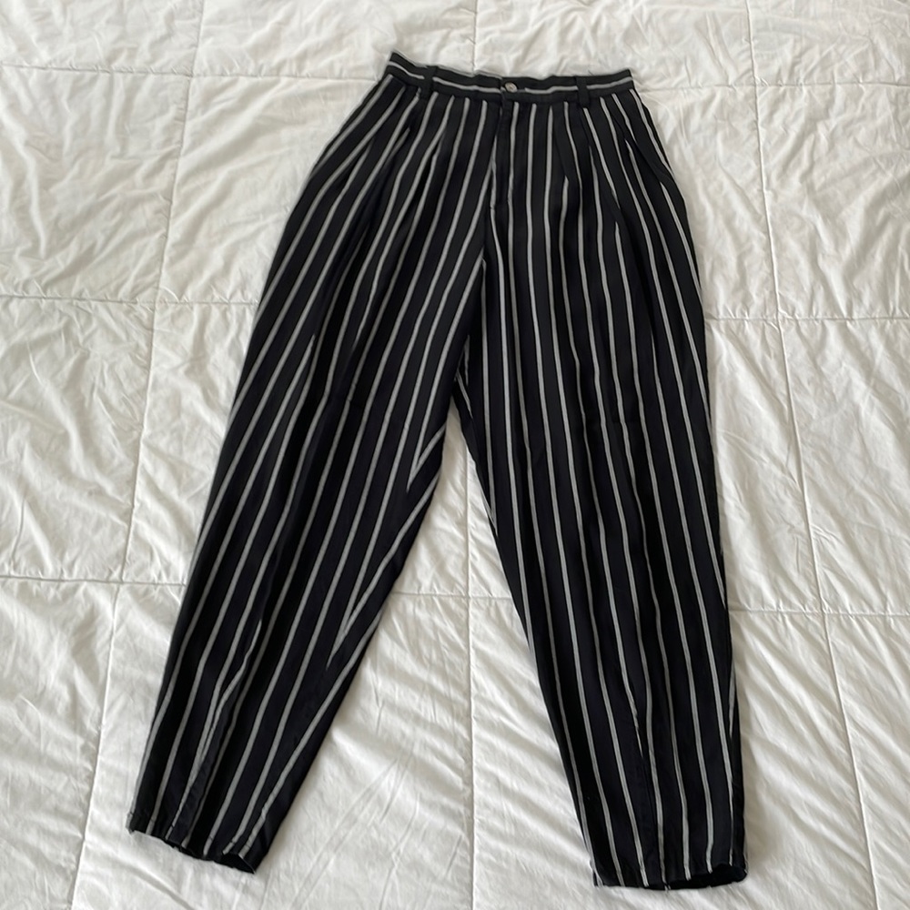 Vintage Gap High Rise Tapered Pinstripe Pants Size 4